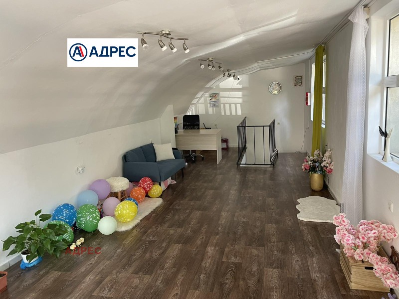 Дава под наем МАГАЗИН, гр. Варна, Център, снимка 2 - Магазини - 53001502