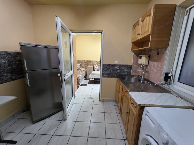 Kiadó  Stúdió Plovdiv , Kamenica 2 , 40 négyzetméter | 42274391 - kép [6]