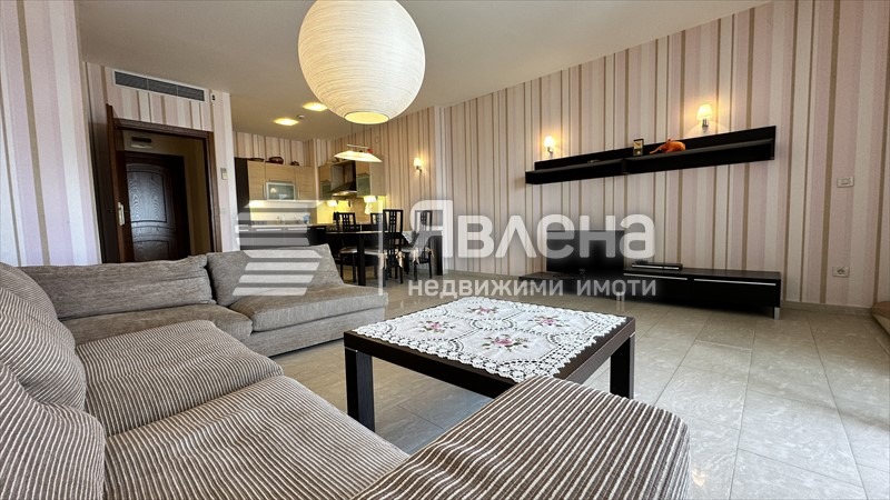 Vuokrattavana  1 makuuhuone Varna , k.k. Slantšev den , 111 neliömetriä | 54666098 - kuva [12]