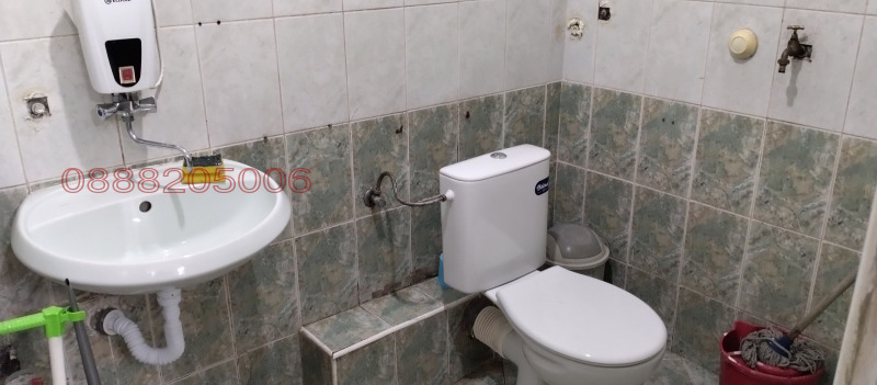 Дава под наем МАГАЗИН, гр. Варна, Колхозен пазар, снимка 10 - Магазини - 52798721