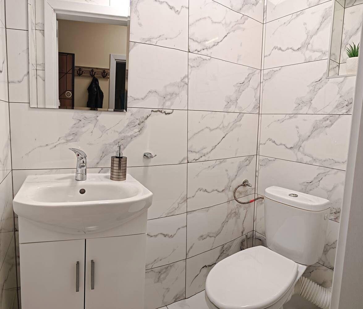 Дава под наем 3-СТАЕН, гр. Бургас, Братя Миладинови, снимка 6 - Апартаменти - 53646266