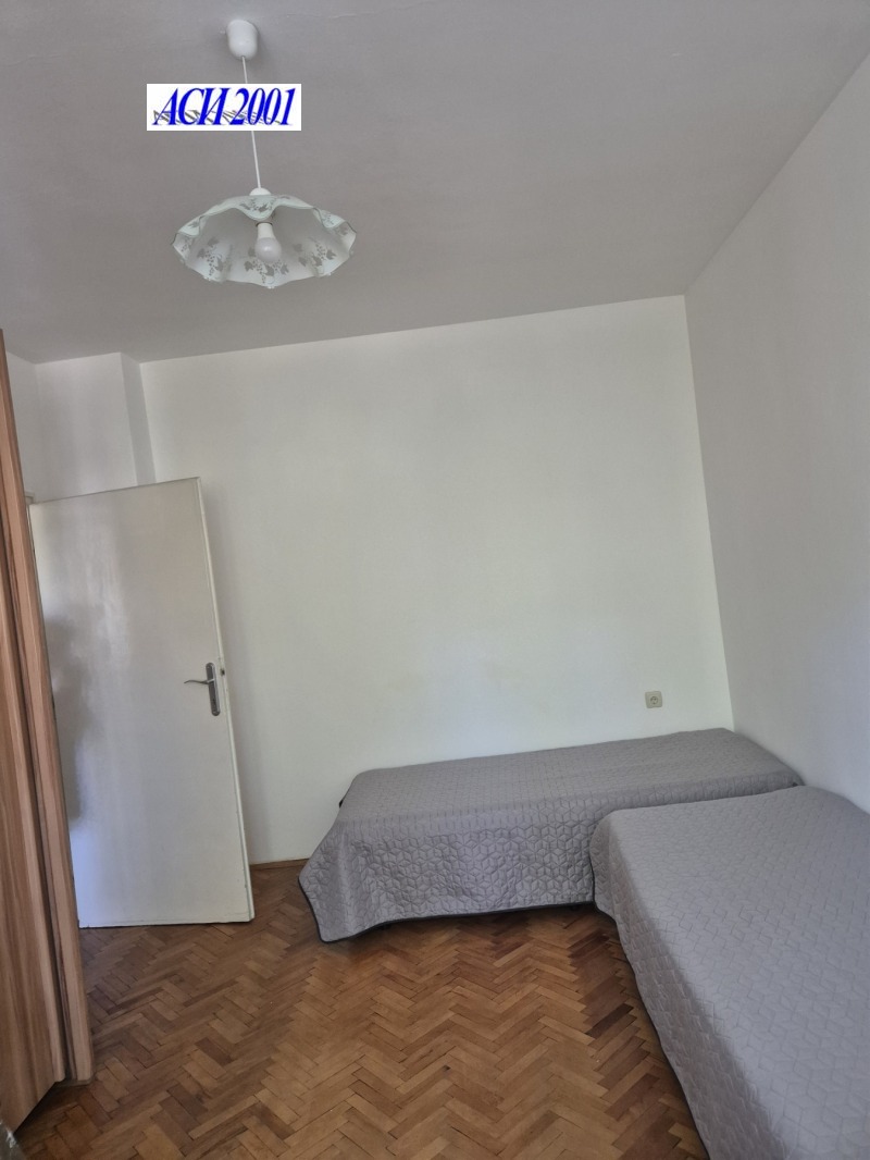 För uthyrning  1 sovrum Sofia , Izgrev , 75 kvm | 86212999 - bild [5]