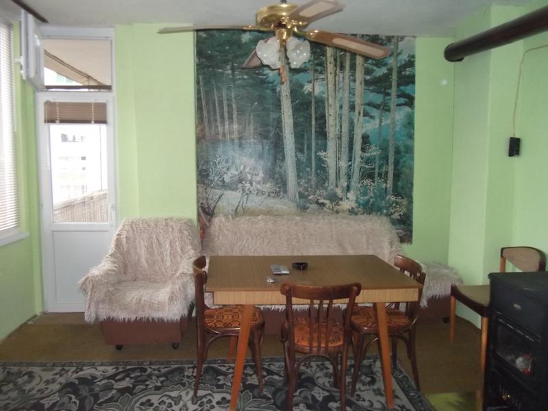 Дава под наем 3-СТАЕН, гр. Велико Търново, Колю Фичето, снимка 2 - Апартаменти - 52371120