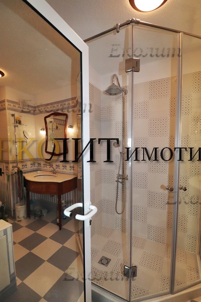 Дава под наем МНОГОСТАЕН, гр. София, Център, снимка 9 - Апартаменти - 53645350