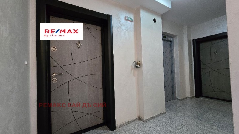 De inchiriat  Birou Varna , Țentâr , 66 mp | 73646969 - imagine [12]