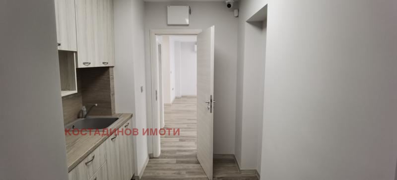 Дава под наем ОФИС, гр. Пловдив, Център, снимка 14 - Офиси - 54034488