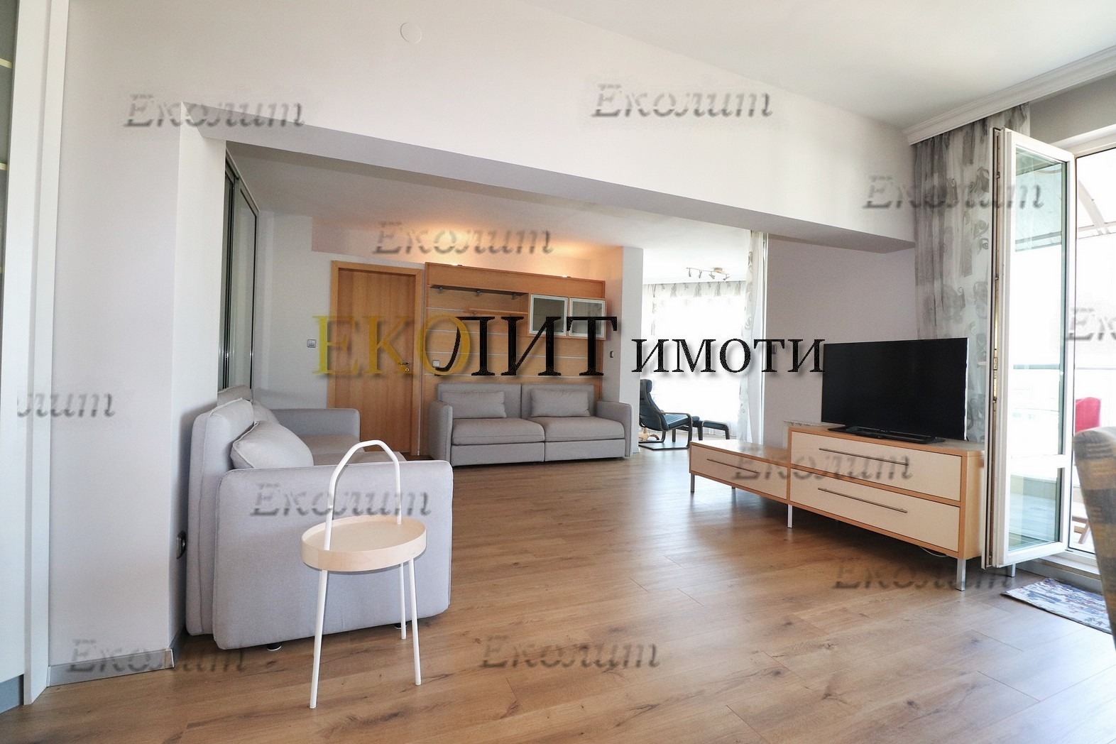 Дава под наем МНОГОСТАЕН, гр. София, Център, снимка 4 - Апартаменти - 53645350