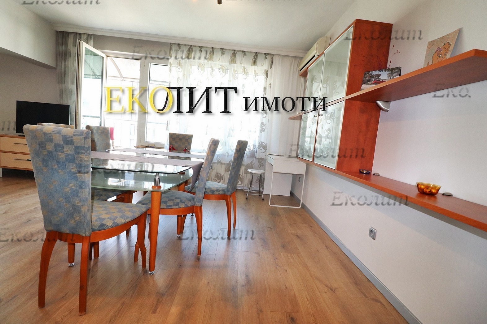 Дава под наем МНОГОСТАЕН, гр. София, Център, снимка 2 - Апартаменти - 53645350