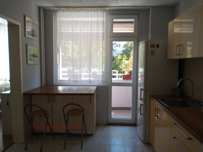 Til leie  1 soverom Sofia , Mladost 3 , 70 kvm | 70712895 - bilde [2]