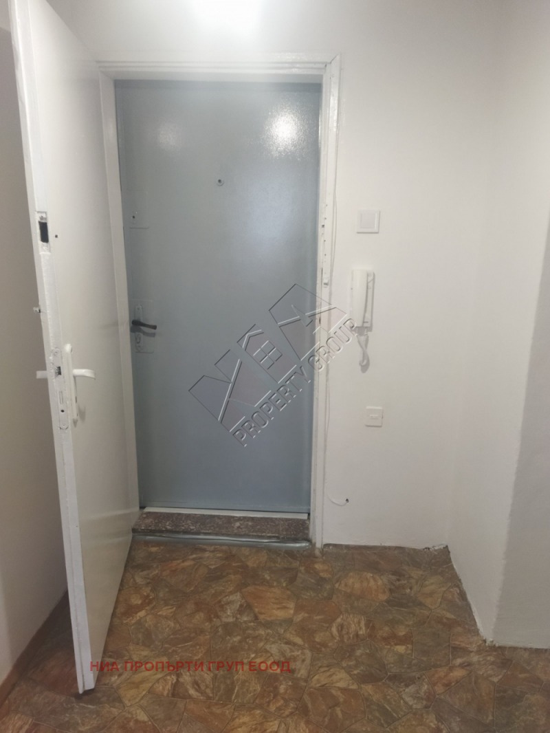 Дава под наем 3-СТАЕН, гр. Бургас, Център, снимка 14 - Апартаменти - 52701912