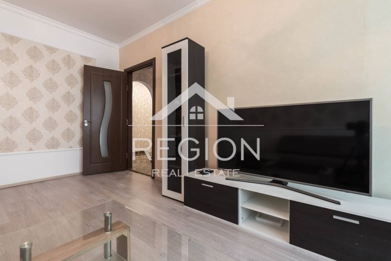 For Rent  2 bedroom Varna , Lyatno kino Trakiya , 120 sq.m | 14269521 - image [4]