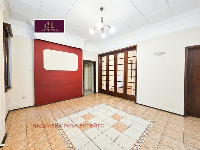 For Rent  3 bedroom Sofia , Tsentar , 150 sq.m | 99857165 - image [2]