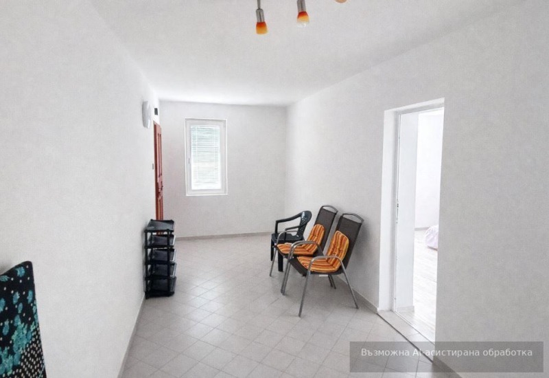 Дава под наем ЕТАЖ ОТ КЪЩА, гр. Варна, Галата, снимка 8 - Етаж от къща - 53350658