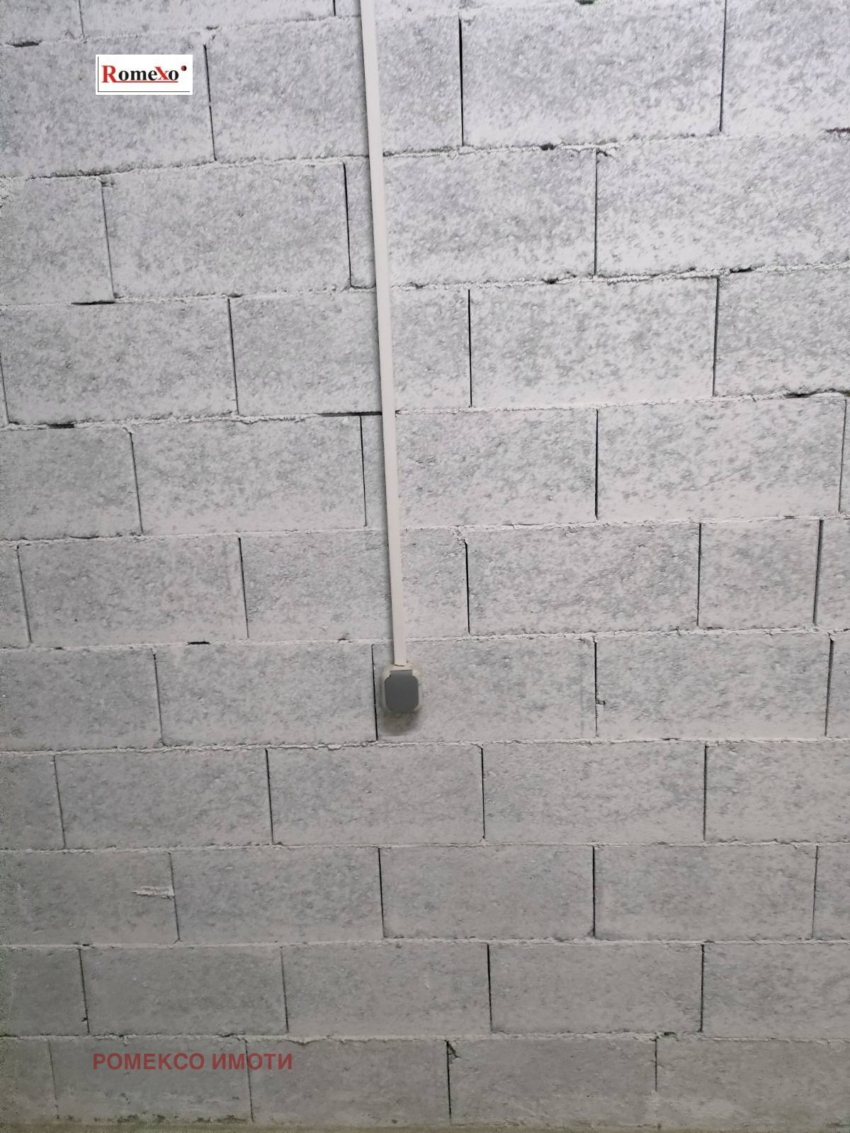 Дава под наем ГАРАЖ, ПАРКОМЯСТО, гр. Пловдив, Южен, снимка 6 - Гаражи и паркоместа - 55142253