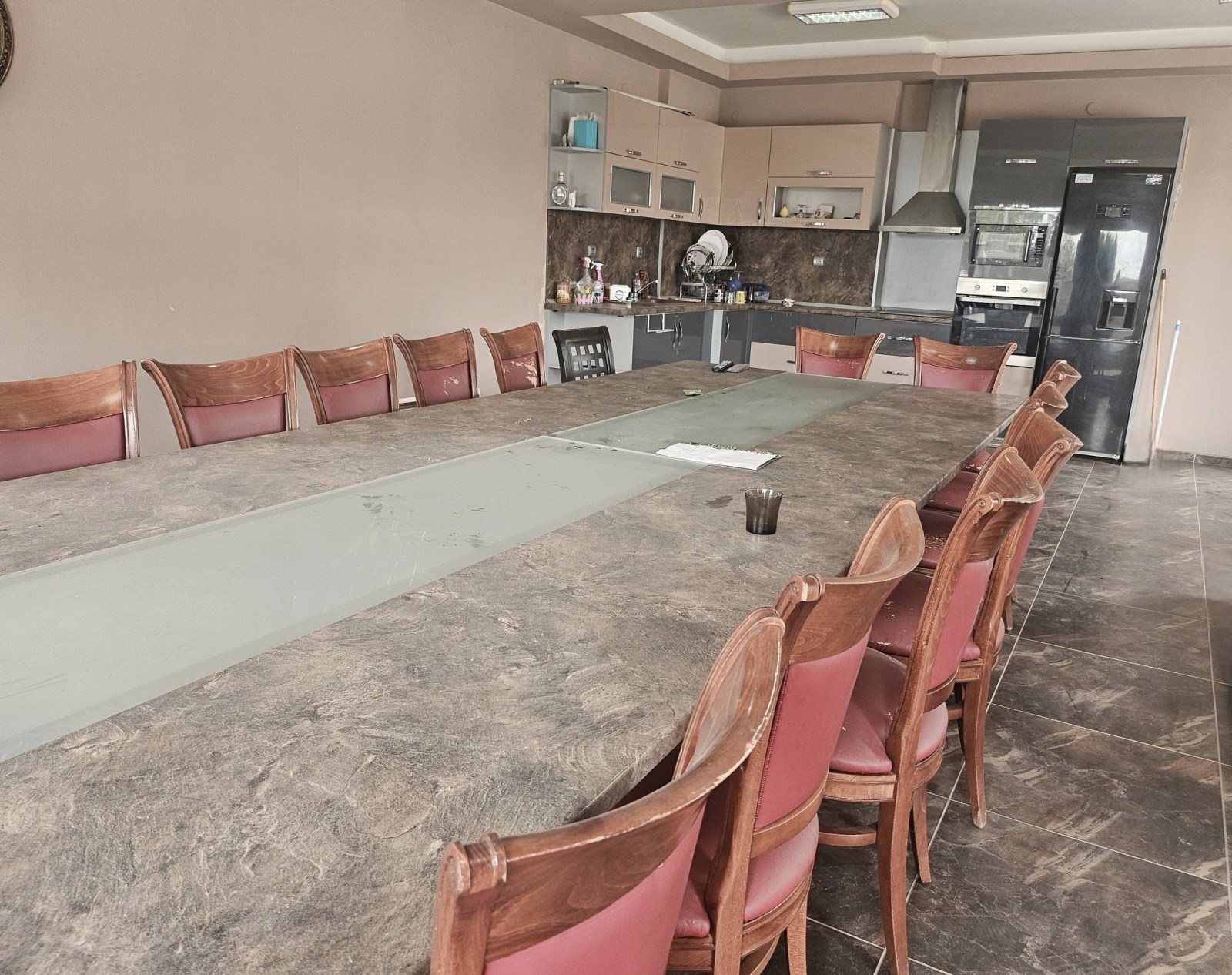 Дава под Наем МНОГОСТАЕН | Imot.bg — изображение 2