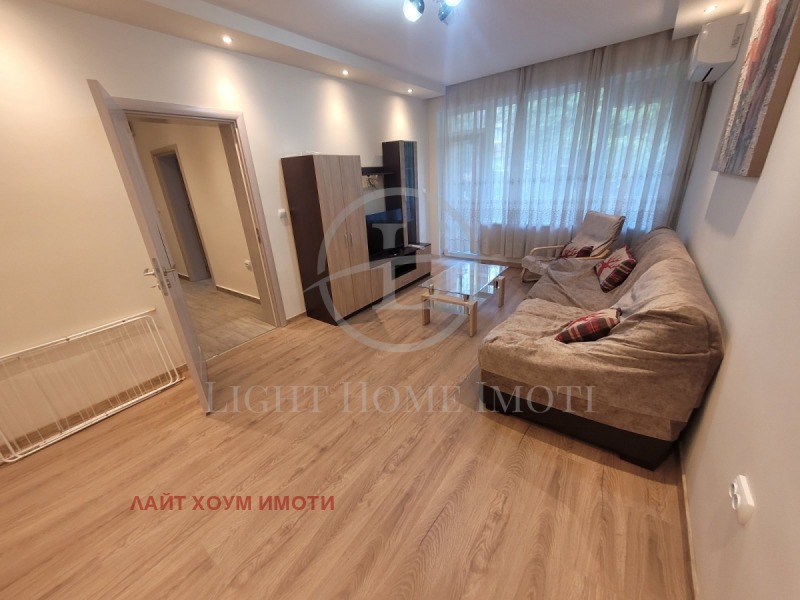 De inchiriat  2 dormitoare Plovdiv , Țentâr , 100 mp | 53845129 - imagine [3]