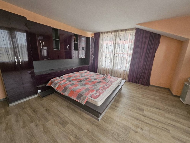 Kiralık  3+ yatak odası Stara Zagora , Industrialna zona - iztok , 150 metrekare | 28463300 - görüntü [4]