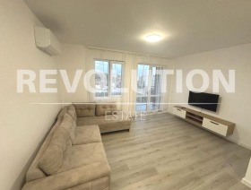 1 chambre Vazrajdane 4, Varna