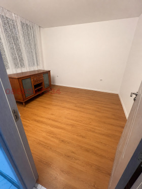 ���� ��� ���� 4-����� | Imot.bg � ����� ������ 14
