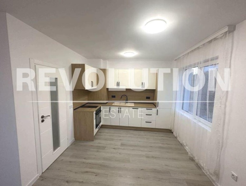 A louer  1 chambre Varna , Vazrajdane 4 , 56 m² | 83081679 - image [2]