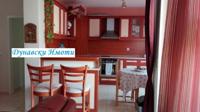 Дава под наем 3-СТАЕН, гр. Русе, Център, снимка 8 - Апартаменти - 53142682