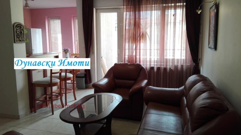 Дава под наем 3-СТАЕН, гр. Русе, Център