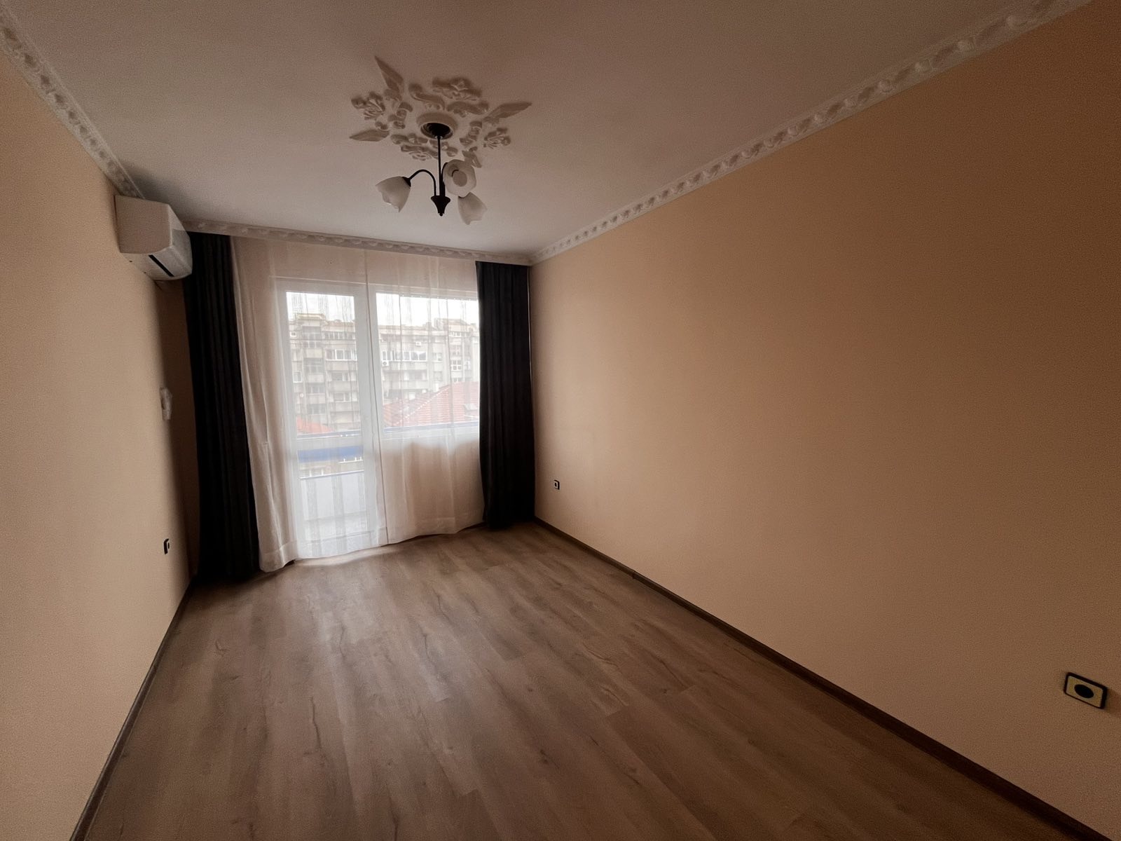 ���� ��� ���� 3-����� | Imot.bg � ����������� 3