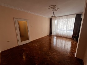 ���� ��� ���� 3-����� | Imot.bg � ����� ������ 4