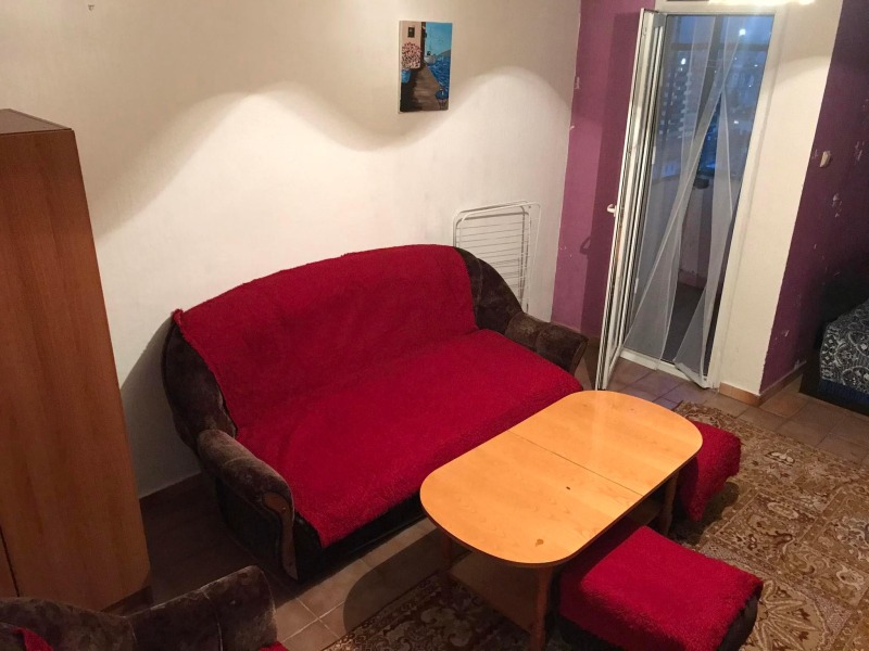 Te huur  Studio Sofia , Zona B-5 , 40 m² | 65694962 - afbeelding [6]