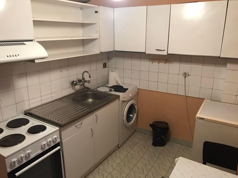 Te huur  Studio Sofia , Zona B-5 , 40 m² | 65694962 - afbeelding [8]