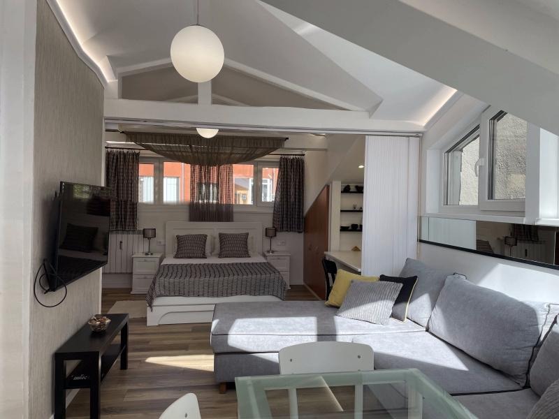 K pronájmu  1 ložnice Sofia , Centar , 55 m2 | 90964379 - obraz [2]