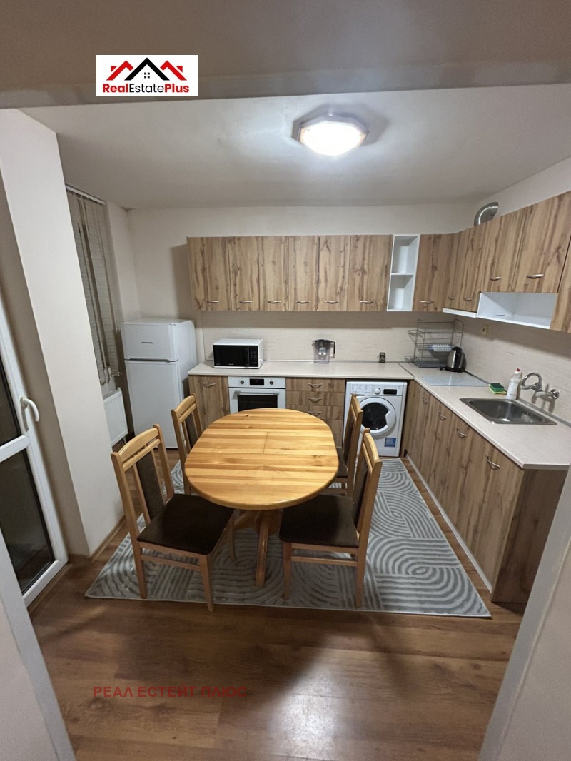 Дава под наем 3-СТАЕН, гр. Плевен, Широк център