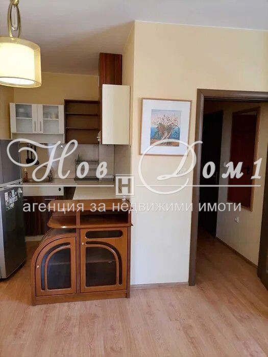 Дава под наем 1-СТАЕН, гр. Варна, Левски 1