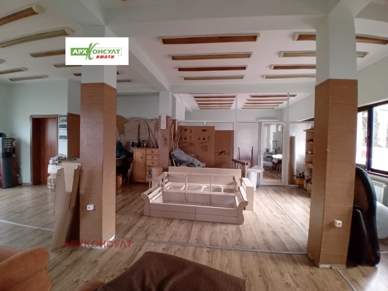 Дава под наем СКЛАД, гр. София, Требич, снимка 4 - Складове - 53379931