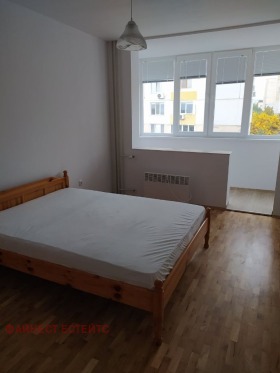 ���� ��� ���� 3-����� | Imot.bg � ����� ������ 8