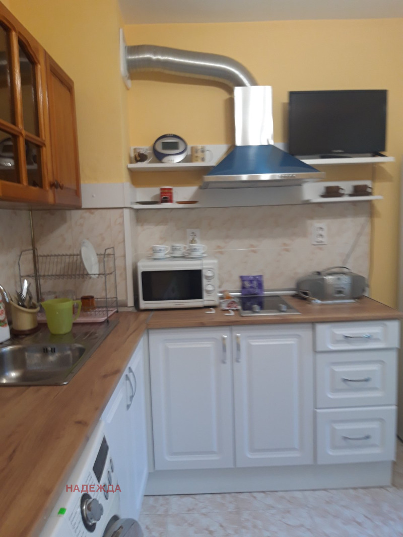 Da affittare  1 camera da letto Pleven , Idealen tsentar , 65 mq | 66490025