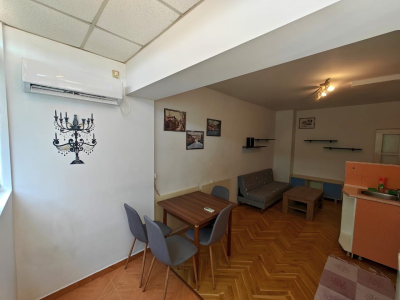 В аренду  1 спальня Русе , Център , 75 кв.м | 12623395 - изображение [14]