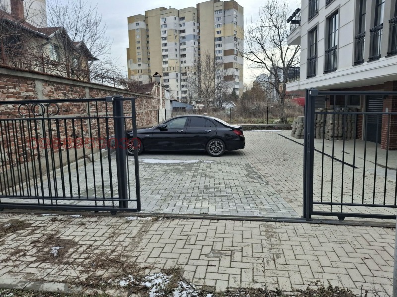 Дава под наем ГАРАЖ, ПАРКОМЯСТО, гр. София, Надежда 4