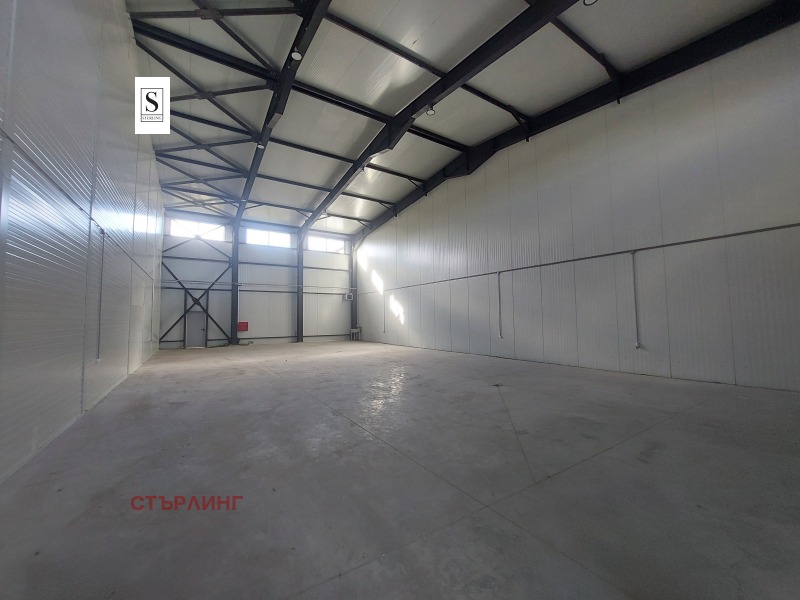 Дава под наем ПРОМ. ПОМЕЩЕНИЕ, гр. Елин Пелин, област София област, снимка 2 - Производствени сгради - 52193843