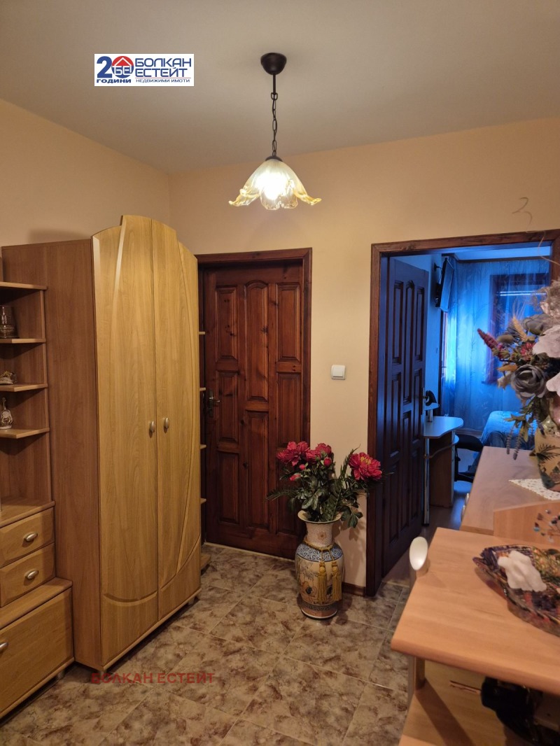 K pronájmu  1 ložnice Veliko Tarnovo , Centar , 80 m2 | 41155077 - obraz [9]