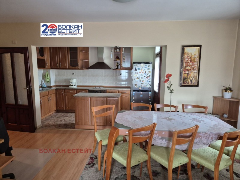 K pronájmu  1 ložnice Veliko Tarnovo , Centar , 80 m2 | 41155077