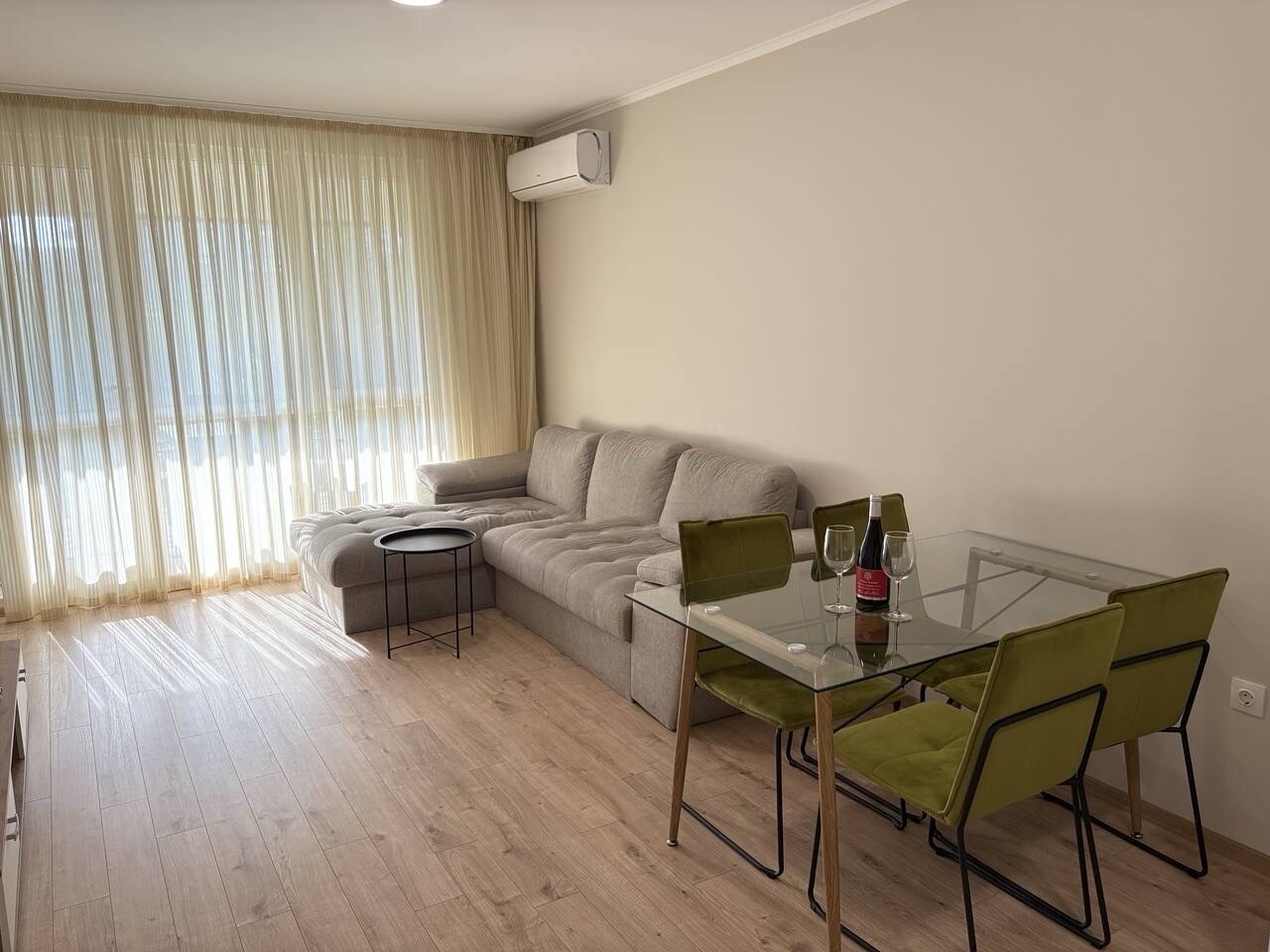 Дава под наем 2-СТАЕН, гр. Бургас, Сарафово, снимка 2 - Апартаменти - 51049245