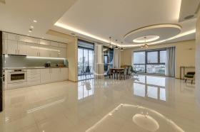 3 soverom Tsentar, Sofia