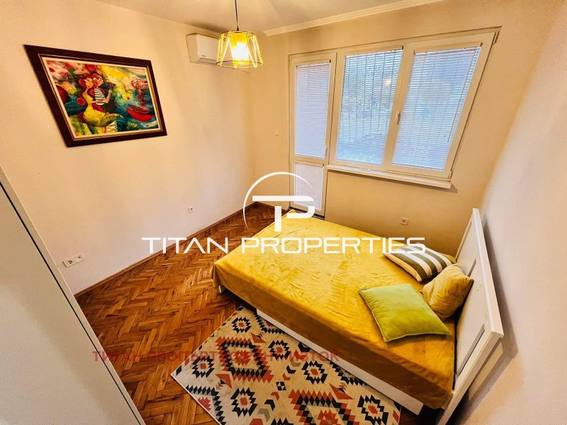 Дава под наем 3-СТАЕН, гр. Бургас, Център, снимка 3 - Апартаменти - 52141082