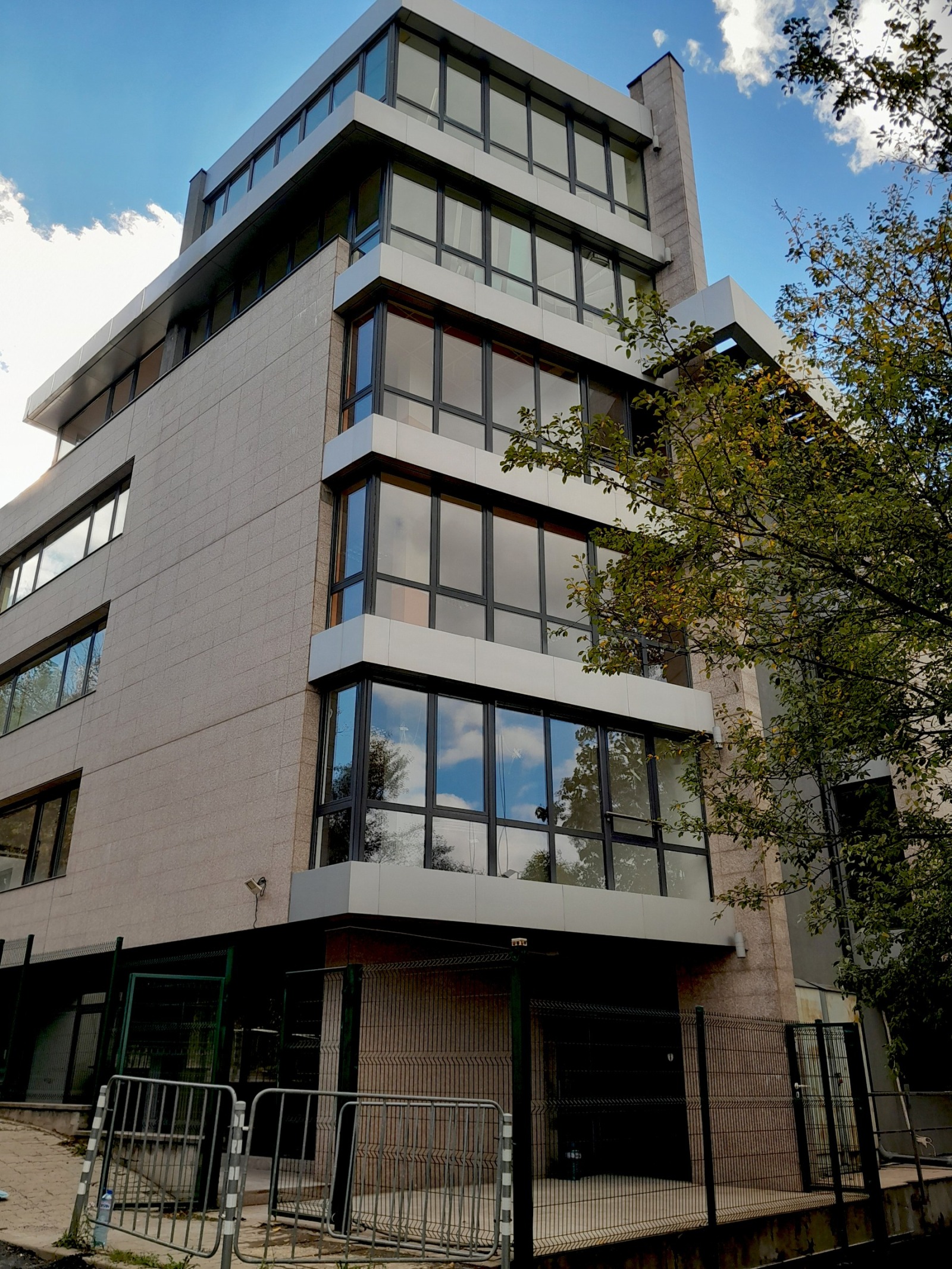 Дава под наем 1-СТАЕН, гр. София, Манастирски ливади, снимка 13 - Апартаменти - 53944991