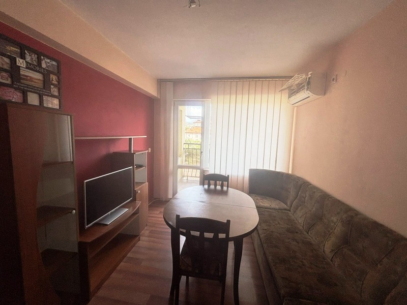 For Rent  1 bedroom Blagoevgrad , Shirok tsentar , 56 sq.m | 13535271