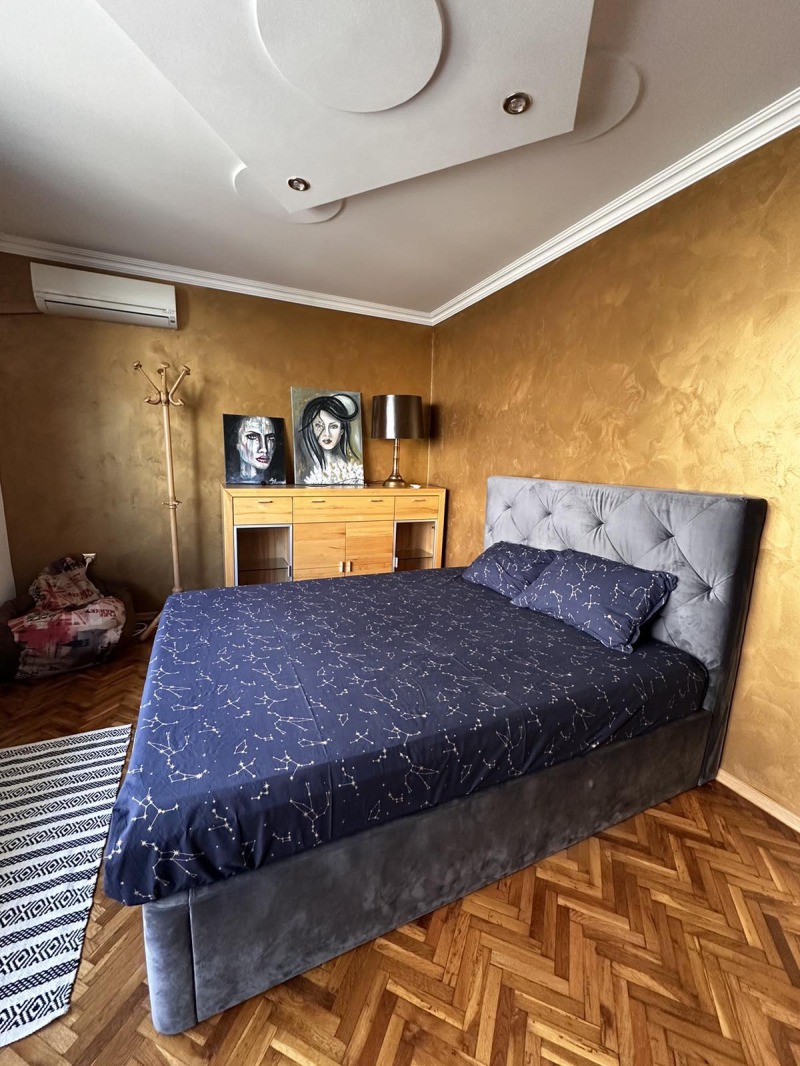 De inchiriat  2 dormitoare Burgas , Țentâr , 100 mp | 77760213 - imagine [4]