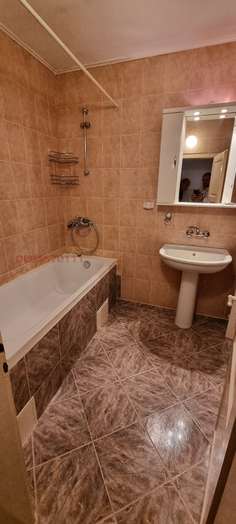 Дава под наем МНОГОСТАЕН, гр. София, Борово, снимка 7 - Апартаменти - 52398357