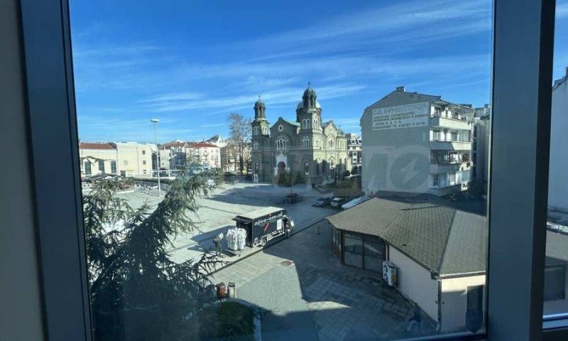 Дава под наем ОФИС, гр. Бургас, Център, снимка 3 - Офиси - 52839991