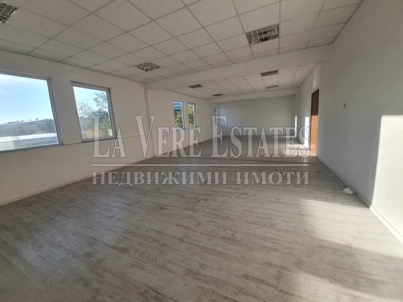 Te huur  Industrie gebouw Ruse , Promisjlena zona - Zapad , 3700 m² | 73366569 - afbeelding [14]